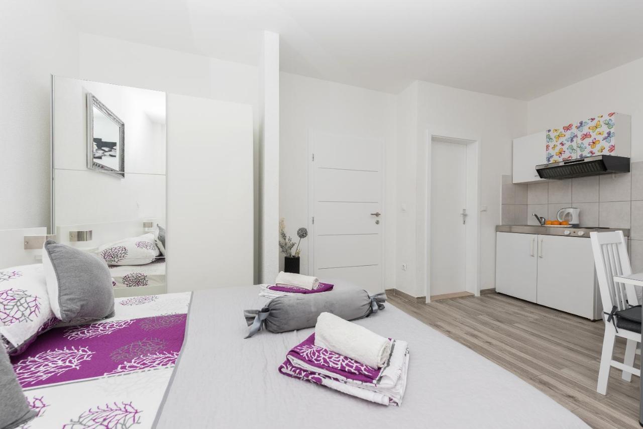 Apartmani Franko Baška Voda Exterior foto